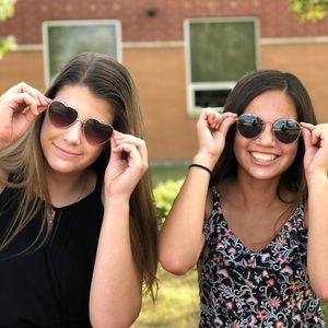 Meet your Posher, Ellie